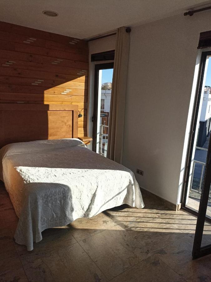 Avenida Reyes Catolicos Apartment Chiclana de la Frontera Ngoại thất bức ảnh